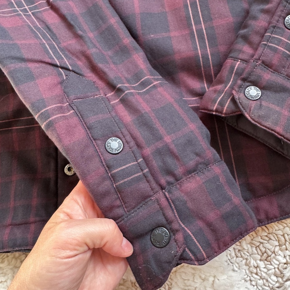The north face Fort Point Insulated Flannel Jacket Men's reversible black plaid - Picture 6 of 12